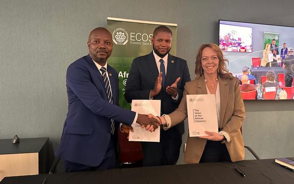 L – R, William Carew, Head of AU-ECOSOCC; Presiding Officer Louis Cheick Sissoko, Presiding Officer, AU-ECOSOCC; and Jane Mann, Managing Director, Partnership for Education, Cambridge.