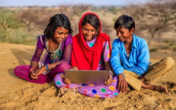 How can technology play its most effective role in education reform?