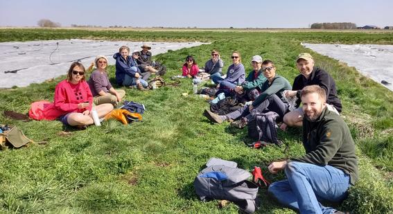 Cambridge colleagues in the UK take part in moss planting project
