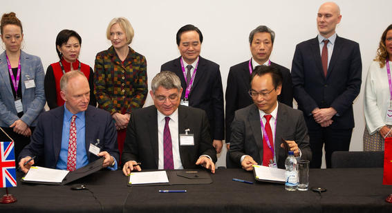 Vietnam and Cambridge MOU
